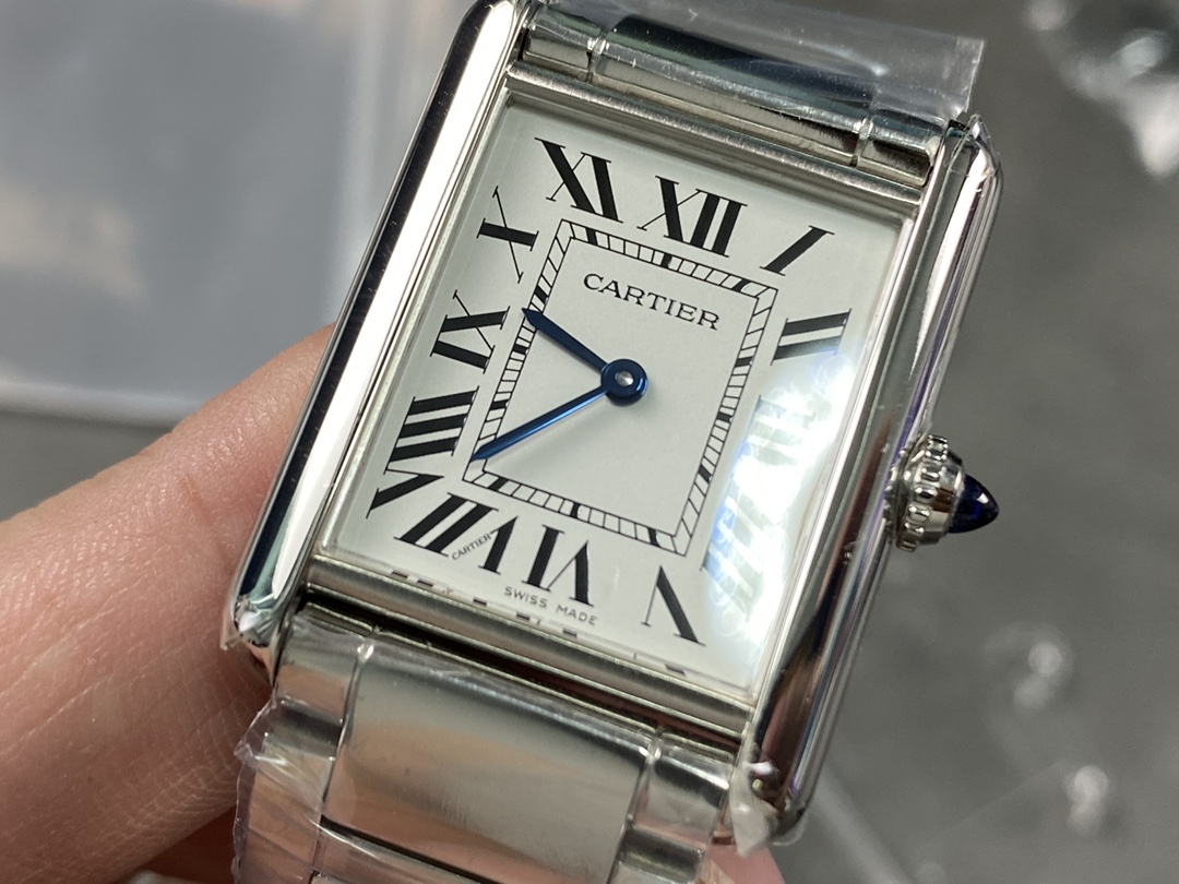 Cartier Tank Series Quartz Watch - Classic Elegance for Men and Women
