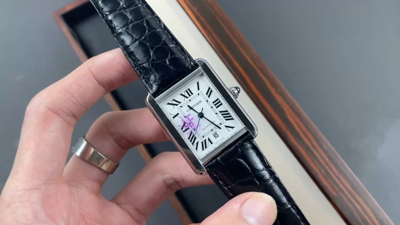 Cartier Tank Automatic Watch – Timeless Elegance for the Modern Gentleman