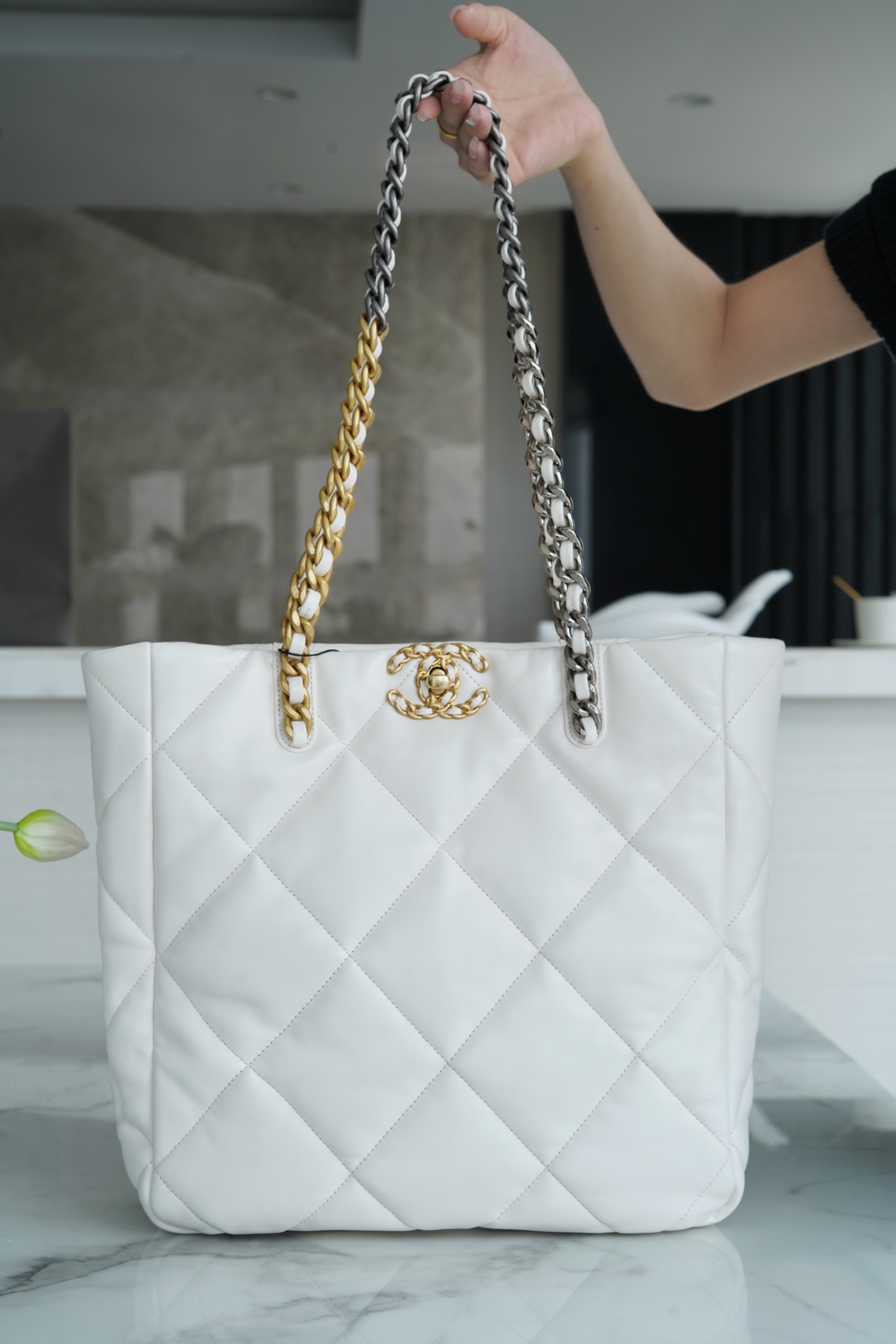 CHANEL 22B 19 BAG Tote, White, Premium Leather