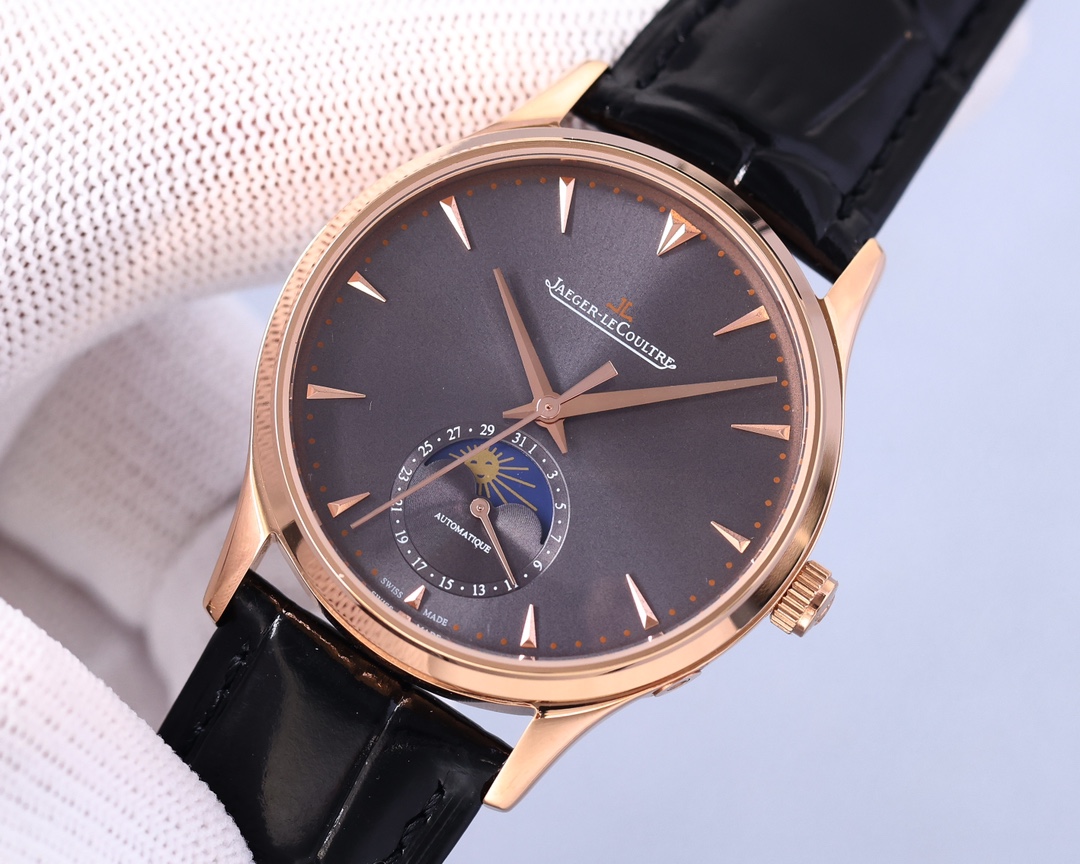 Jaeger-LeCoultre Master Ultra Thin Moon