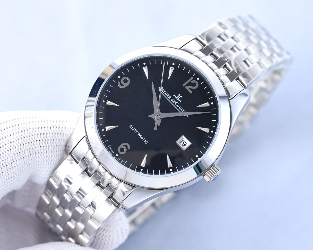 Jaeger-LeCoultre Men's Luxury Watch