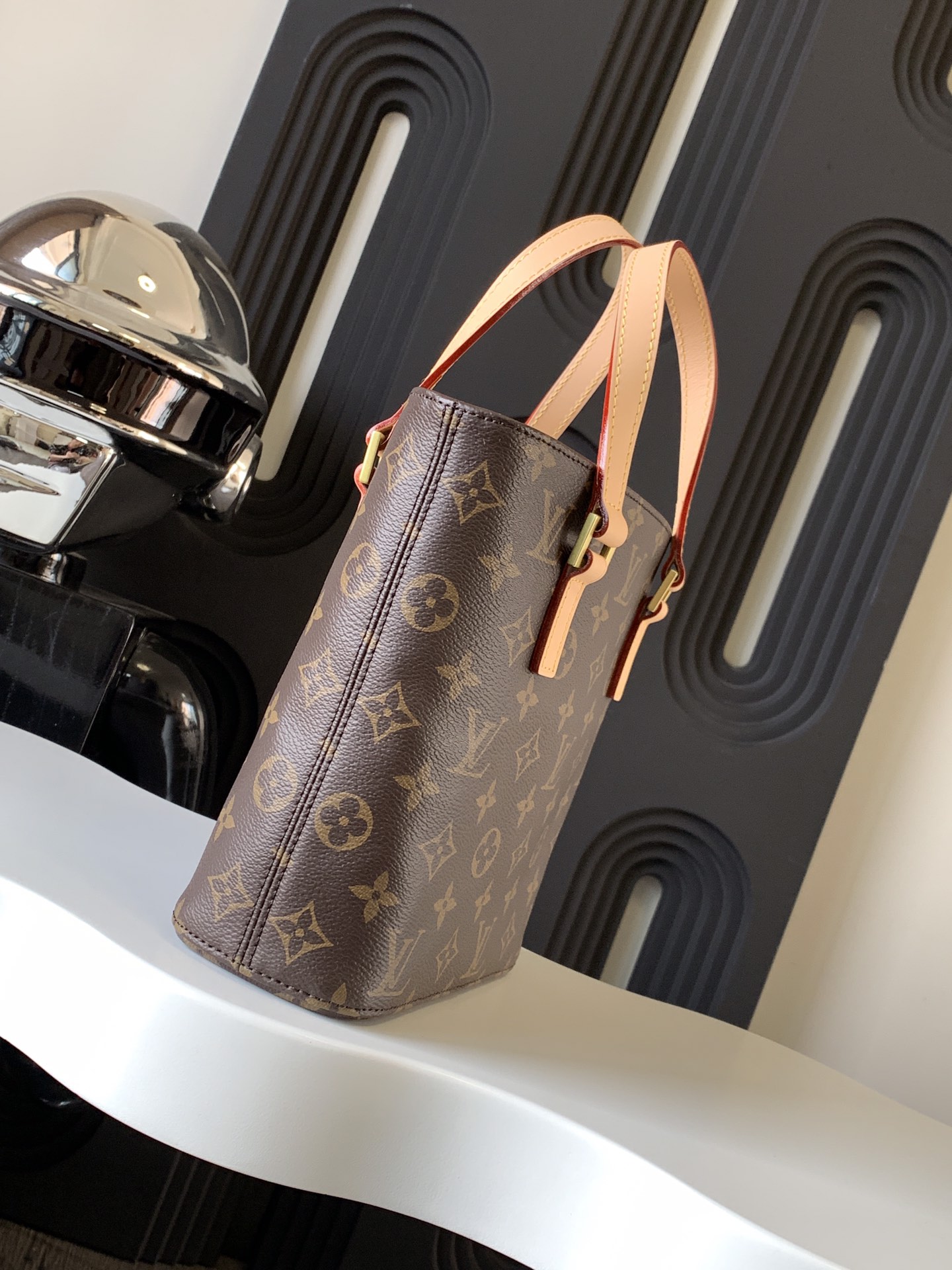 Louis Vuitton Vavin Tote