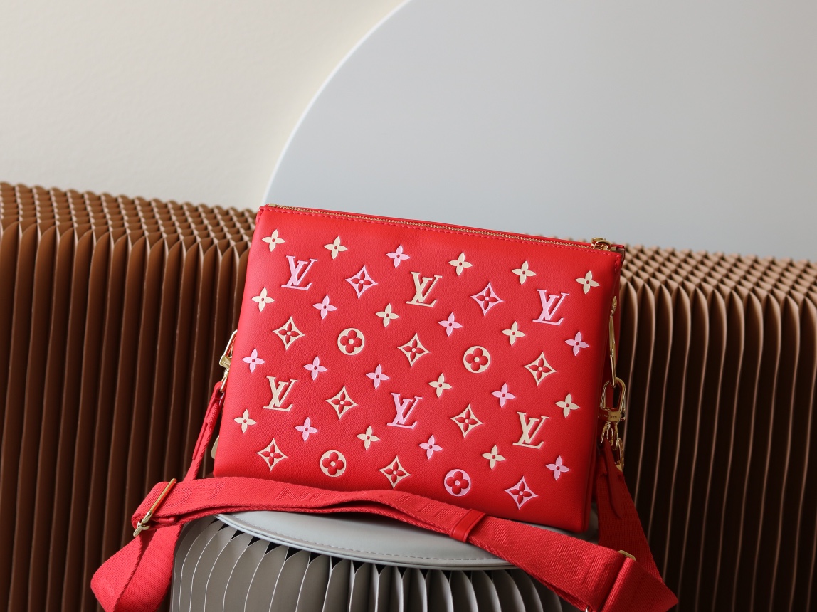 Louis Vuitton Coussin Mini Handbag-red