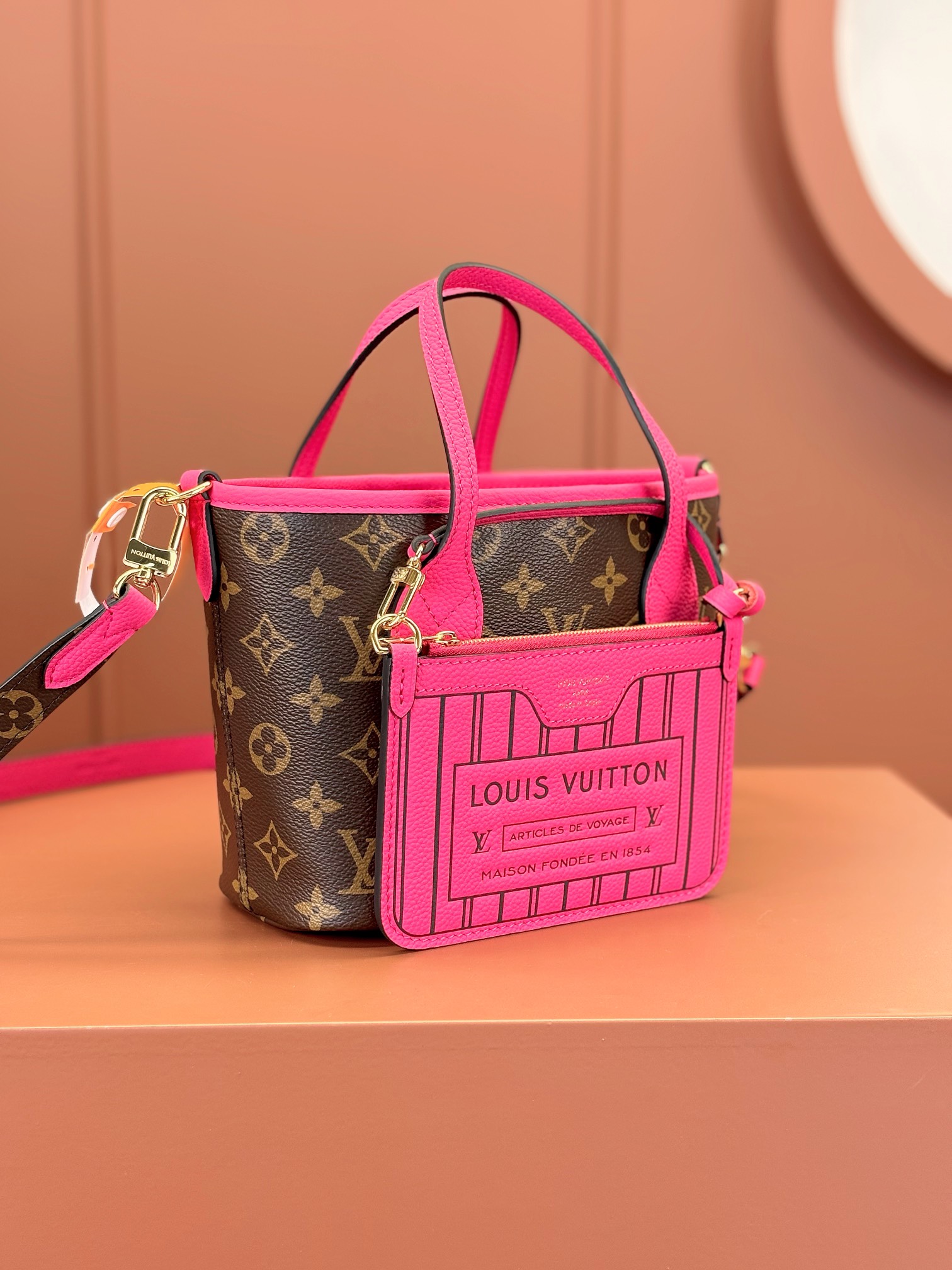 Louis Vuitton NEVERFULL INSIDE OUT BB Handbag