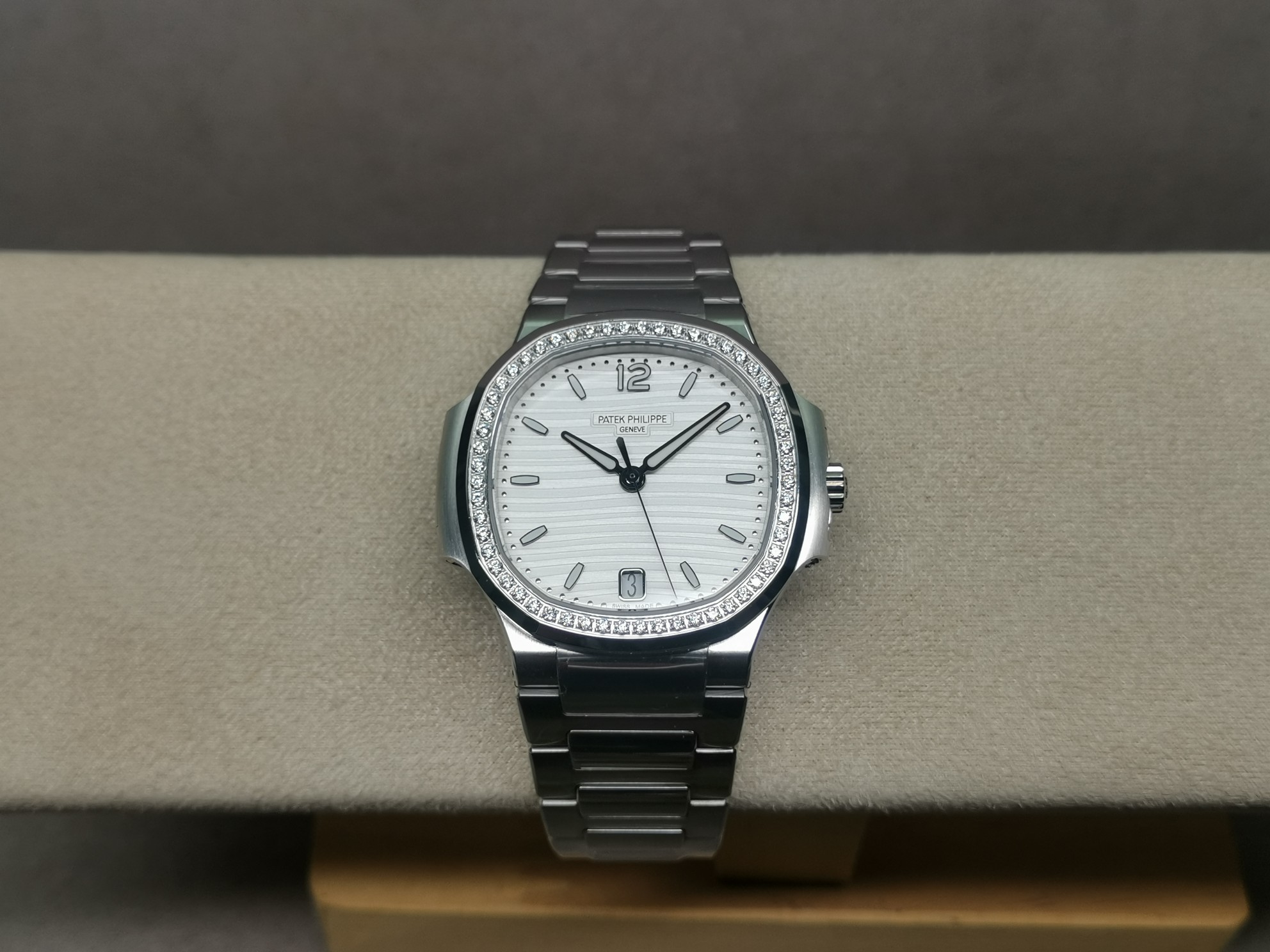 Patek Philippe - Nautilus