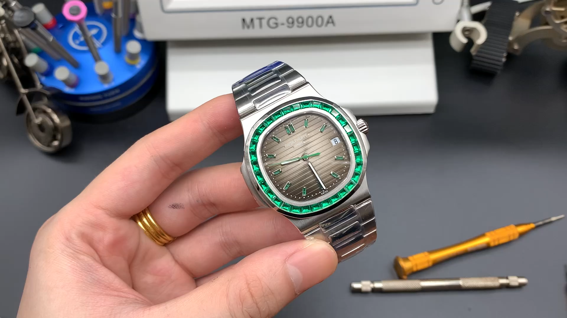 Patek Philippe - Nautilus