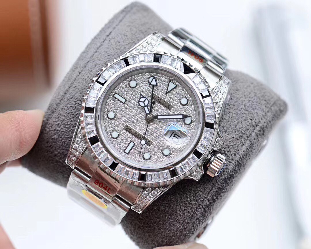 Rolex GMT Master II Diamond Edition – The Ultimate Replica