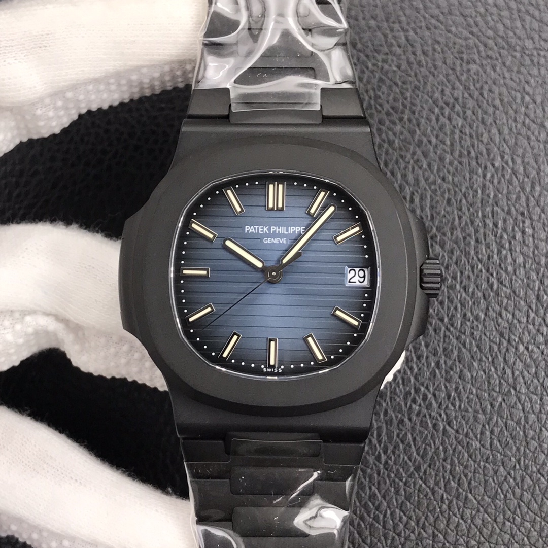 Patek Philippe Nautilus - Carbon Black V4 Edition