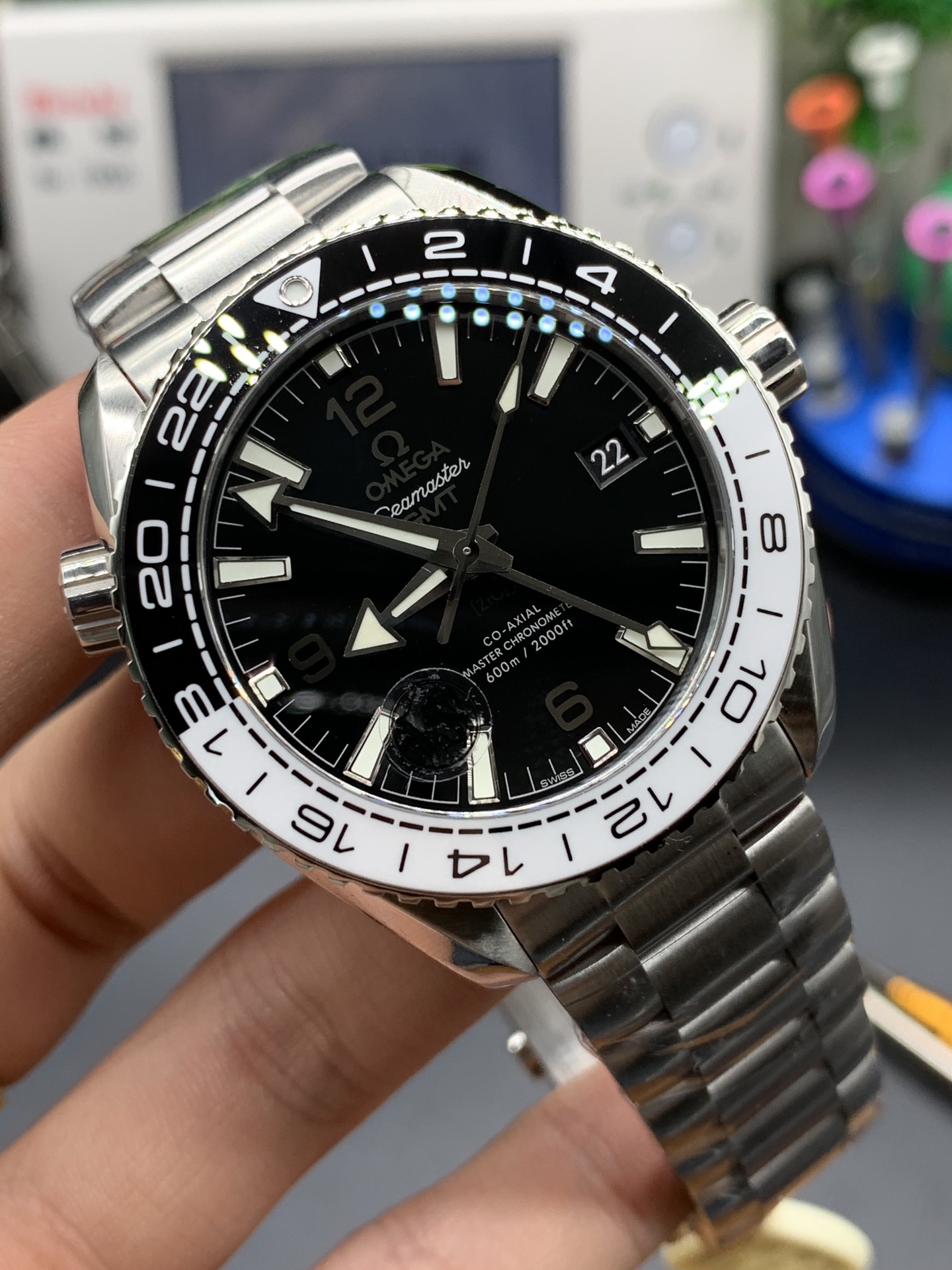 Omega Seamaster Series - The Ultimate Diver's Companion