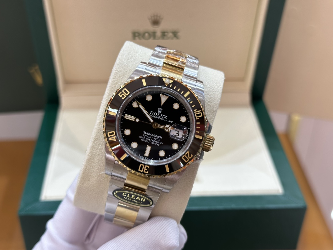 Rolex Submariner Date 126613
