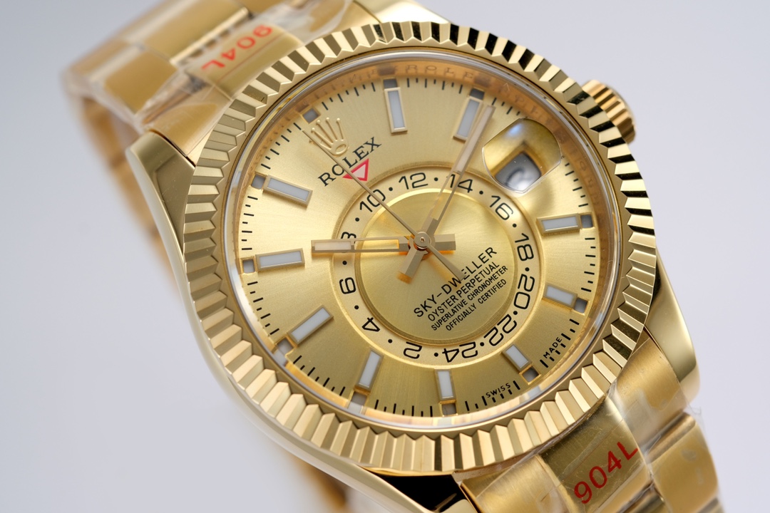Rolex Sky-Dweller-42MM