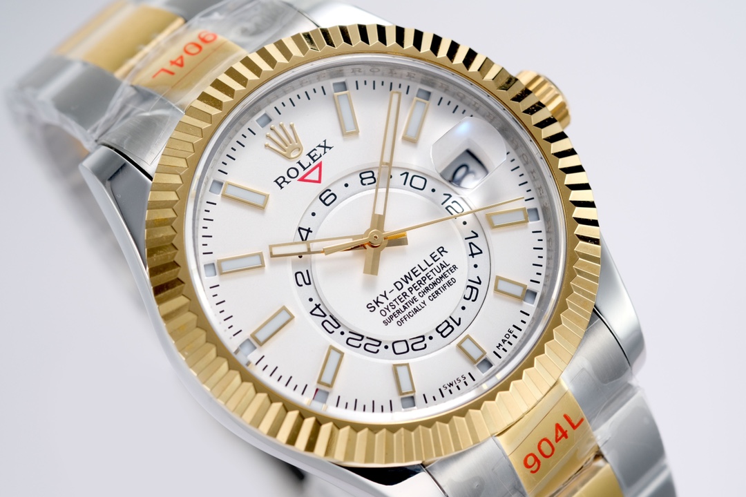 Rolex Sky-Dweller-42MM