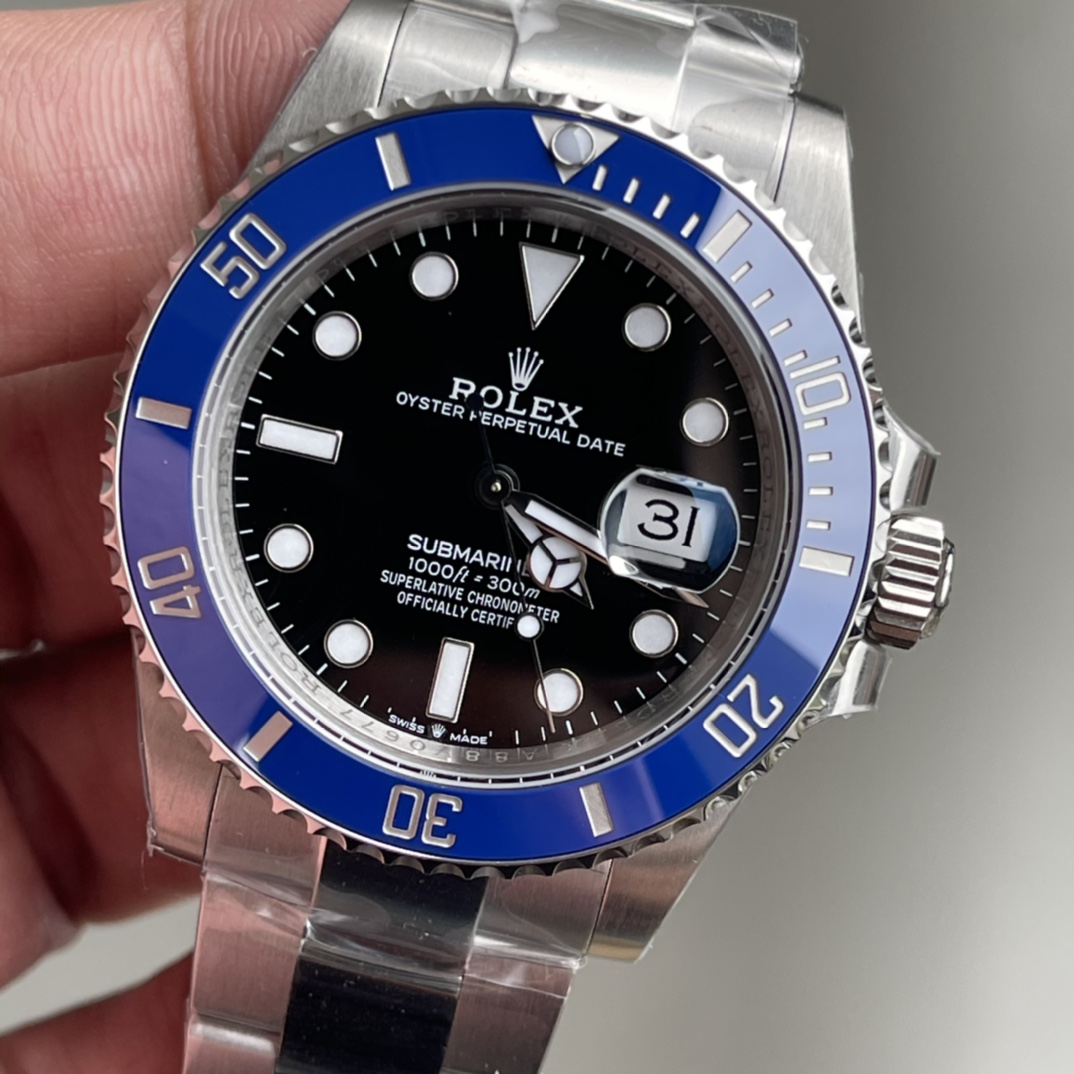 Rolex Submariner 41mm — Blue Ceramic Bezel | Replicated 3135 Movement | 904L Oystersteel