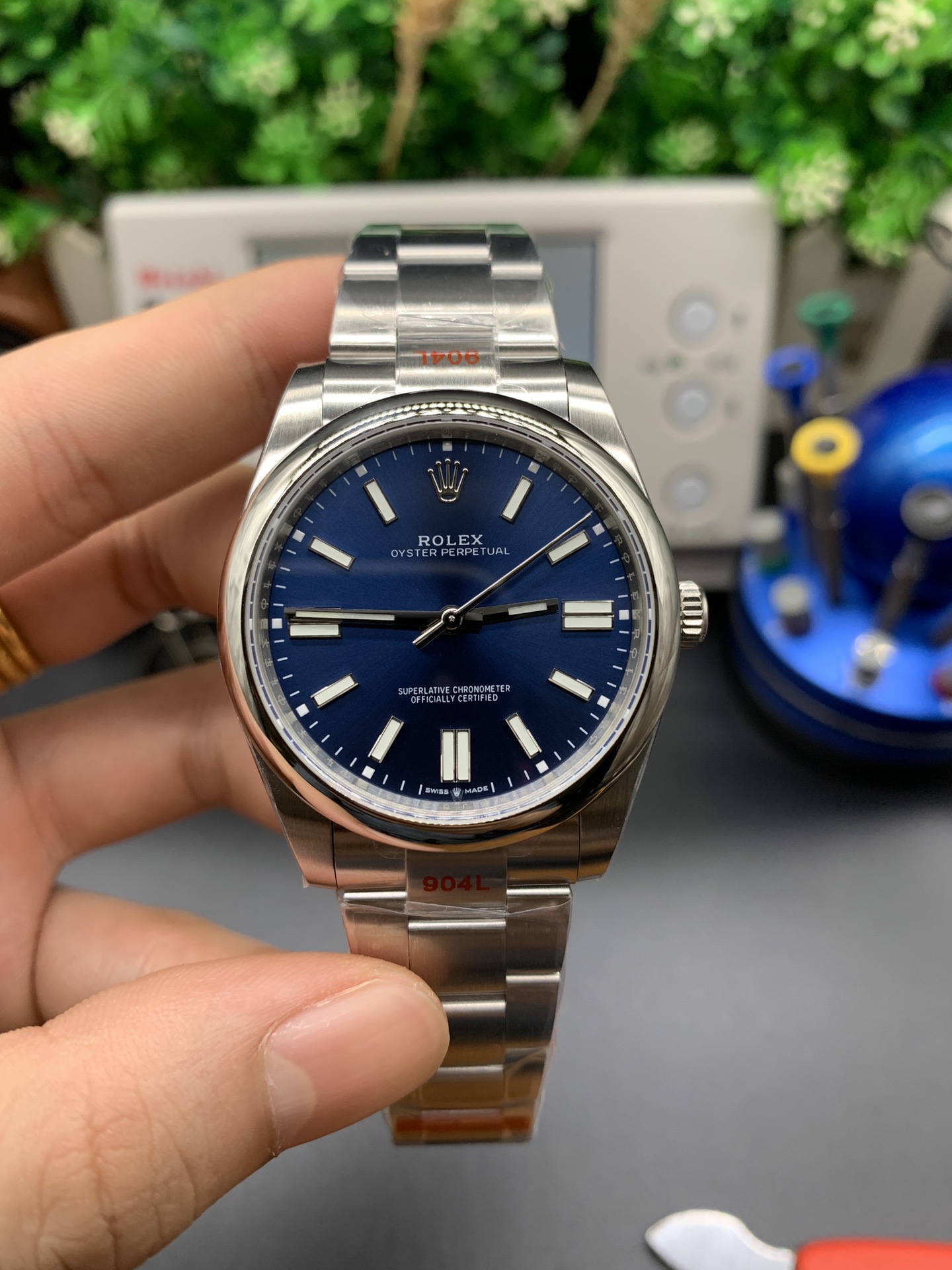 Rolex Oyster Perpetual 41MM Ultimate Replica Watch — Hypnotic Blue Dial | Swiss Craftsmanship Reimagined