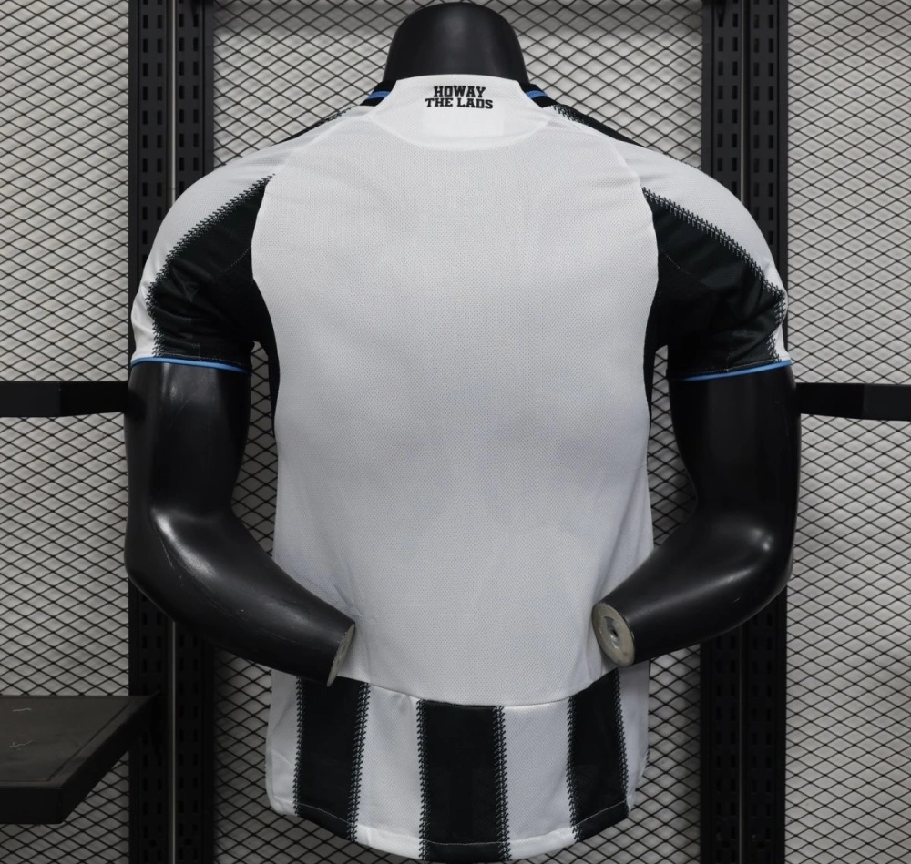 Newcastle United Authentic Football Jersey Home Shirt 2025/26