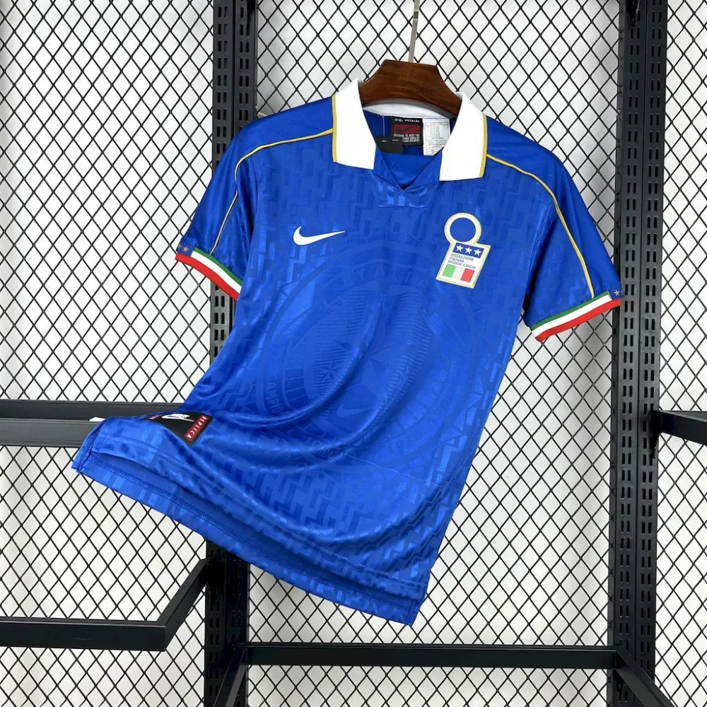 Italy Retro Soccer Jersey Home Custom Shirt 1995