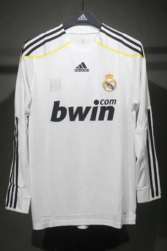Real Madrid Authentic Retro Jersey Home Long Sleeve Soccer Shirt 2009/10