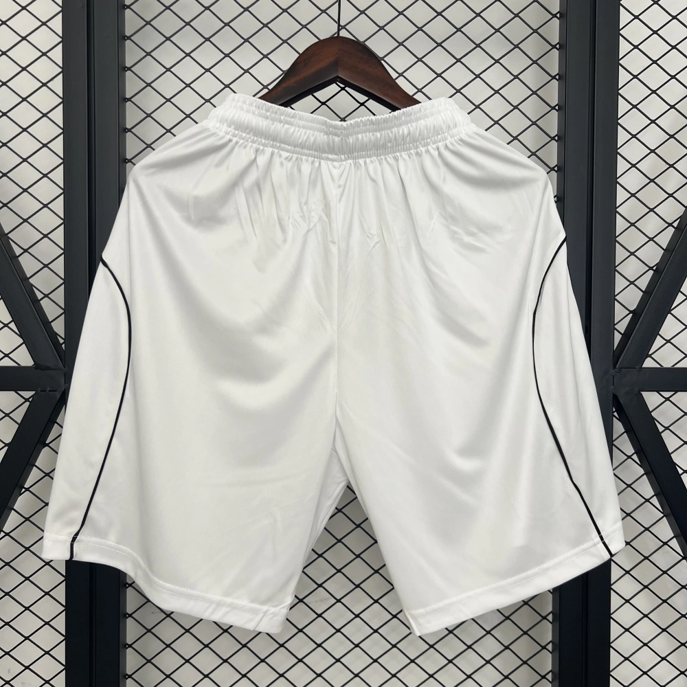 Manchester United Home Football Jersey Shorts 2025/26