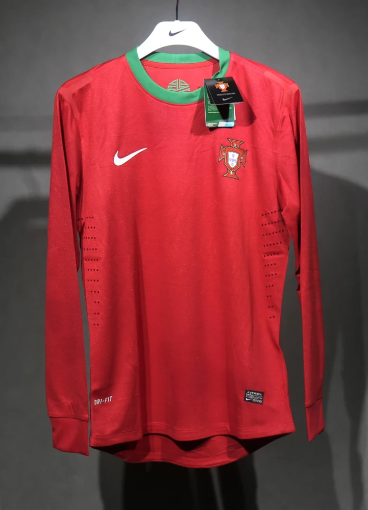 Portugal Retro Authentic Soccer Jersey Home Long Sleeve Shirt Euro 2012