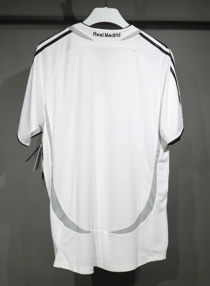Real Madrid Retro Authentic Jersey Home Soccer Shirt 2006/07