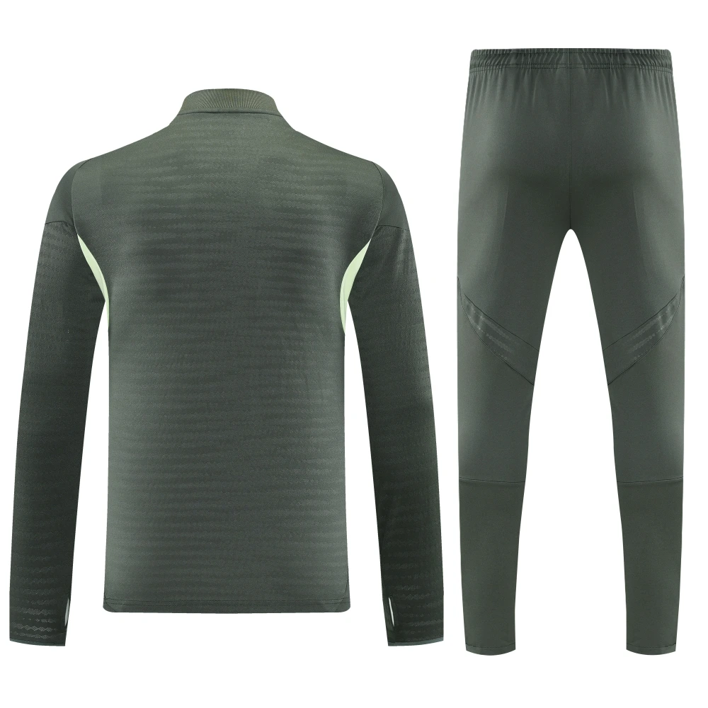 Real Madrid Authentic Training Kit (Sweatshirt+Pants) 2025/26 - Player Version