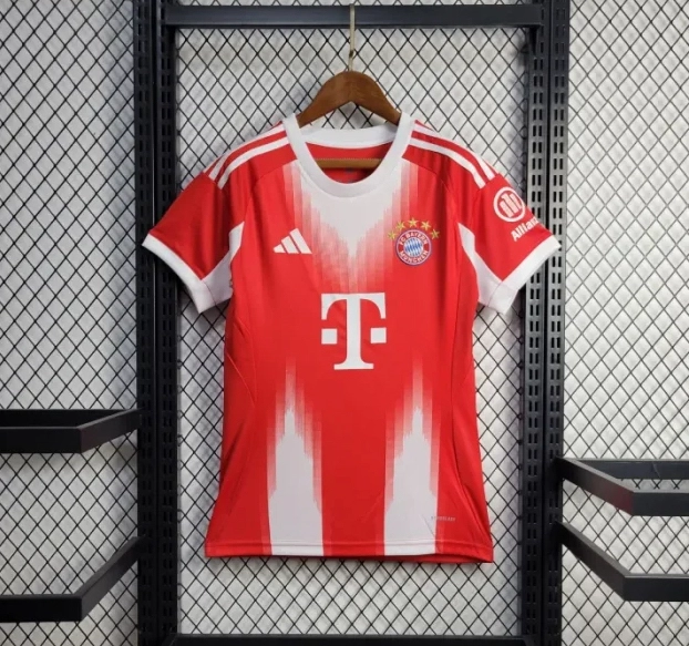 Bayern Munich Soccer Jersey Home Women's Shirt 2025/26
