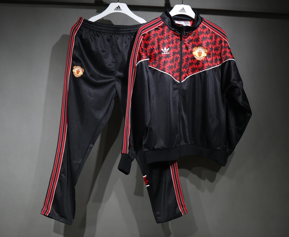 Manchester United Training Kit (Jacket+Pants) Black 2025/26