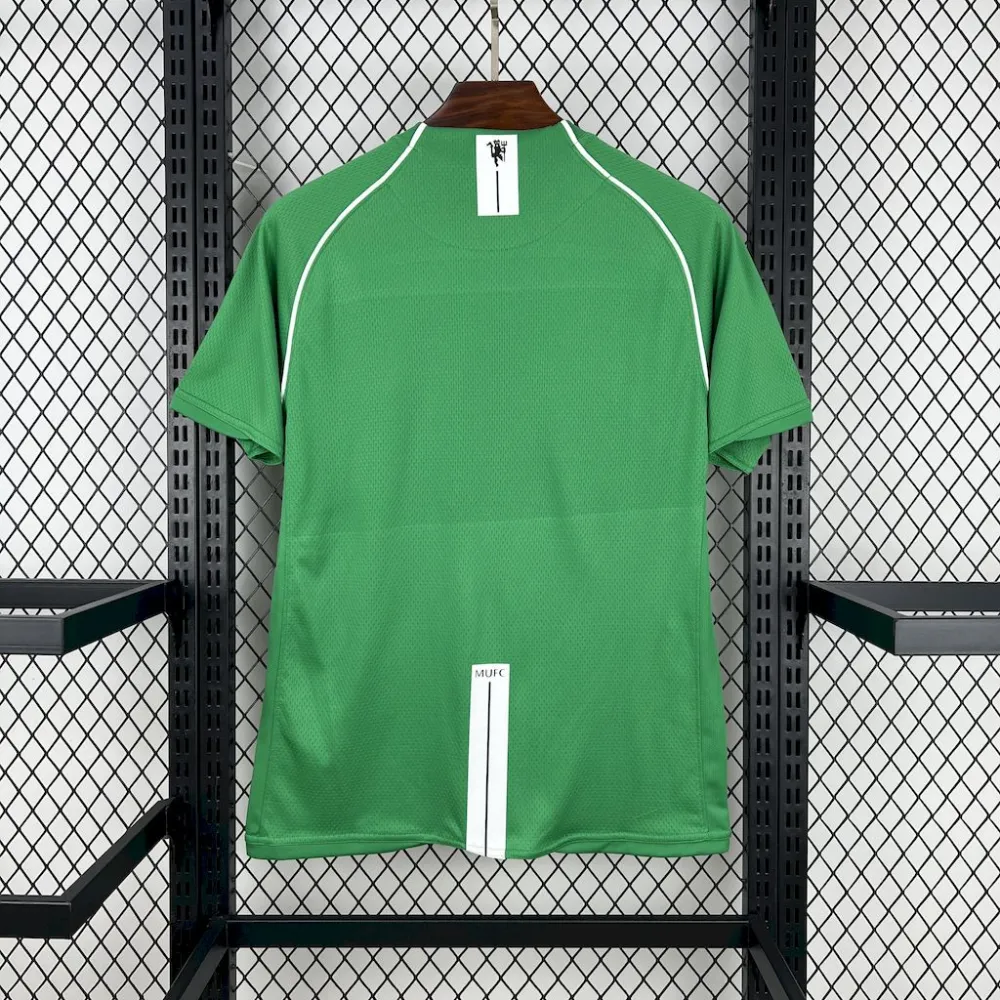 Manchester United Retro Green Goalkeeper Football Jersey Shirt 2007/08