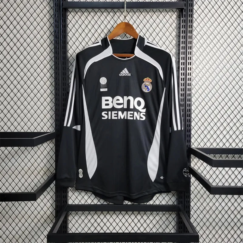 Real Madrid Retro Jersey Away Long Sleeve Custom Soccer Shirt 2006/07