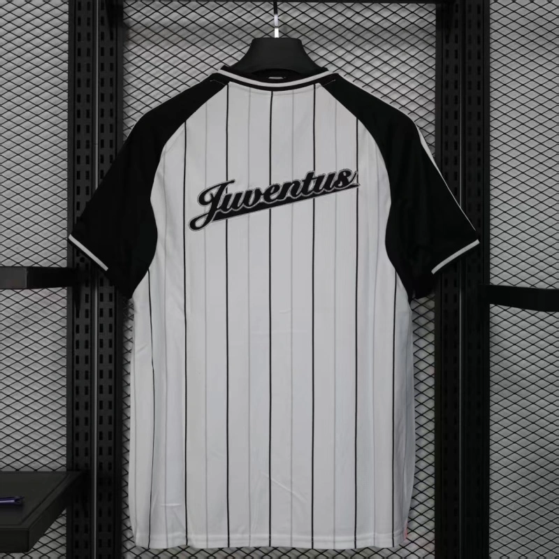 Juventus x US Pack Baseball Custom Shirt 2025/26