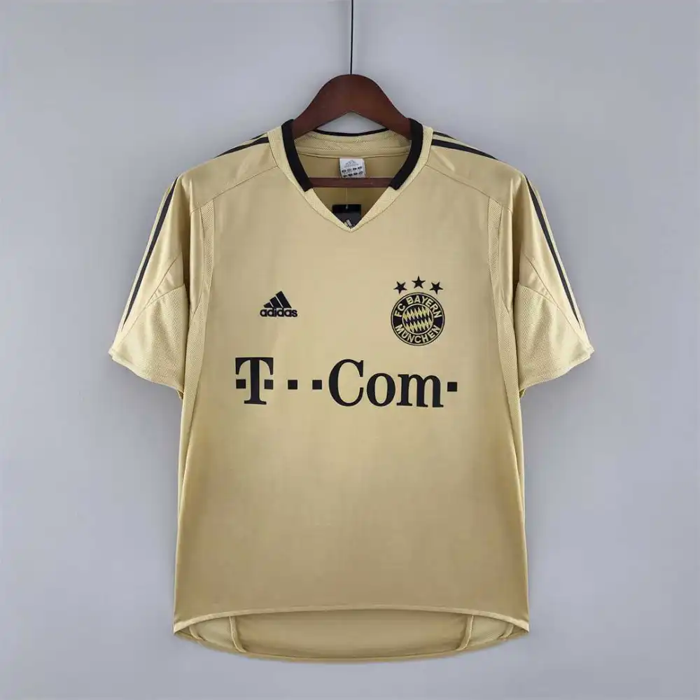 Bayern Munich Retro Jersey Away Soccer Shirt 2004/05