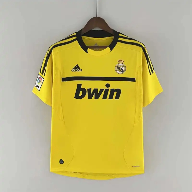 Real Madrid Retro Jersey Away Goalkeeper Yellow Soccer Custom Shirt 2011/12
