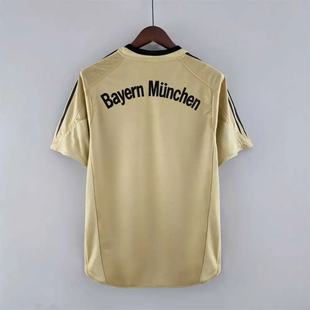 Bayern Munich Retro Jersey Away Soccer Shirt 2004/05