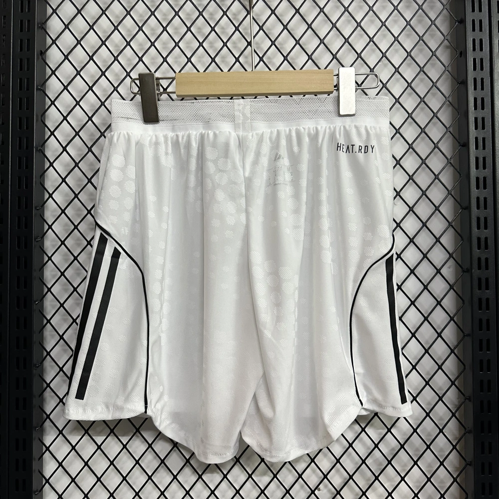Manchester United Authentic Home Shorts 2025/26