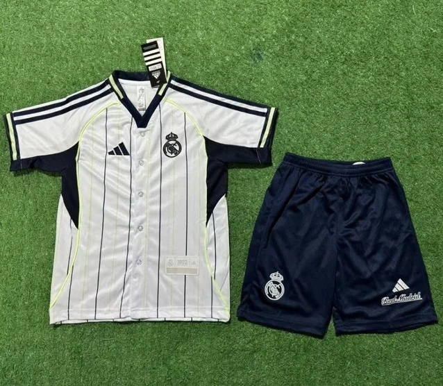 Real Madrid US Pack Kids Kit Jersey+Shorts 2025/26