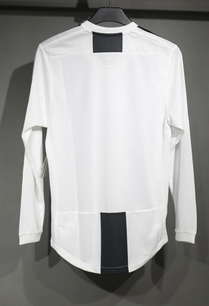 Juventus Retro Authentic Soccer Jersey Home Long Sleeve Shirt 2018-19