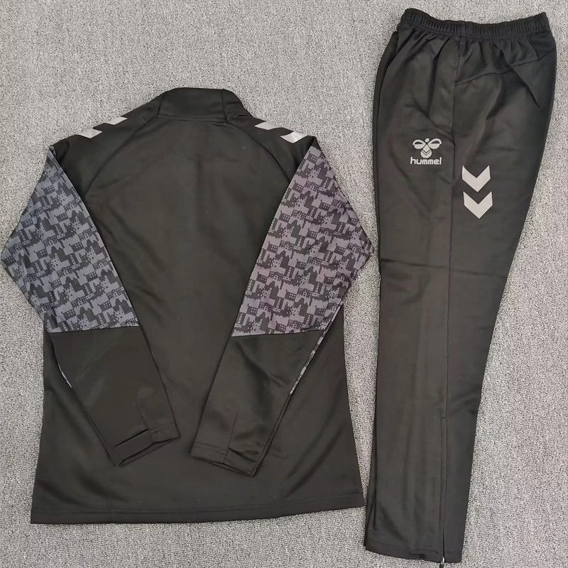 Kids Real Betis Training Kit (Sweatshirt+Pants) Black 2025/26