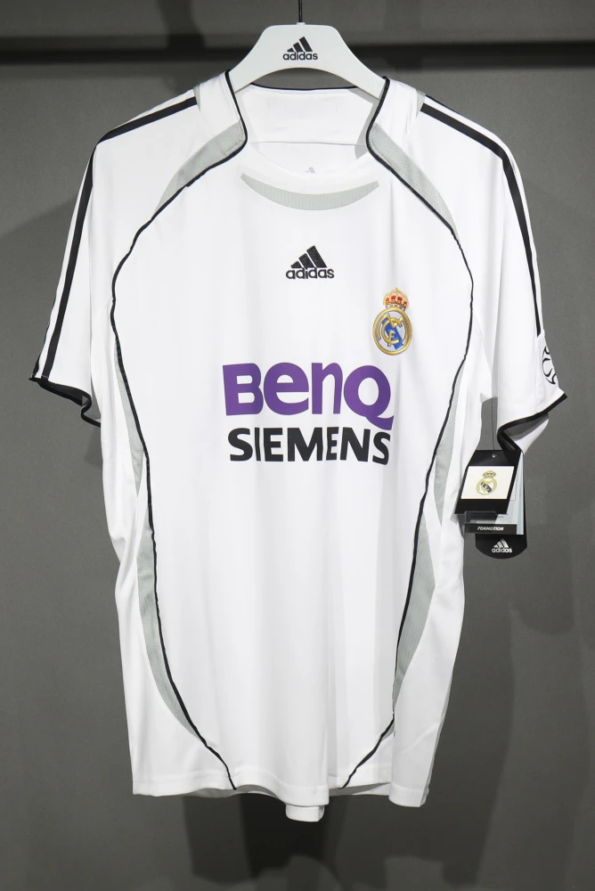 Real Madrid Retro Authentic Jersey Home Soccer Shirt 2006/07