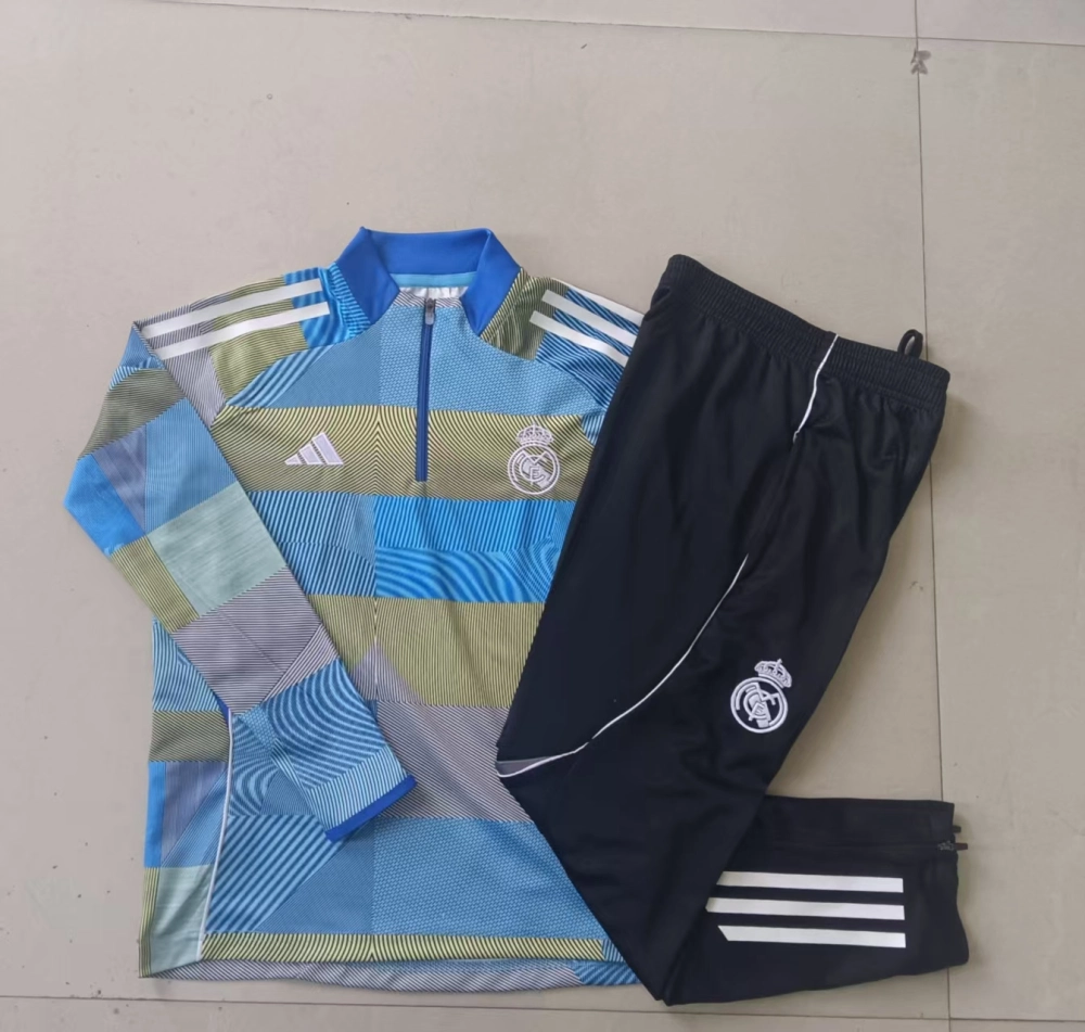 Kids Real Madrid Training Kit (Sweatshirt+Pants) Green 2025/26
