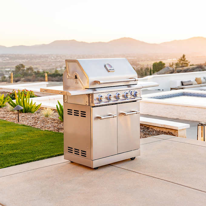 Kirkland Signature Stainless Steel 6 Burner Gas Grill