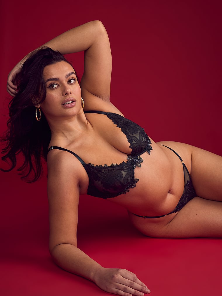 Very Sexy Ziggy Glam Noir Embroidery Unlined Low-Cut Demi Bra Embroidery