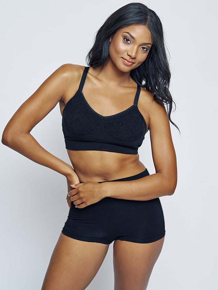 MINDD High-Rise Smoothing Boyshort Panty