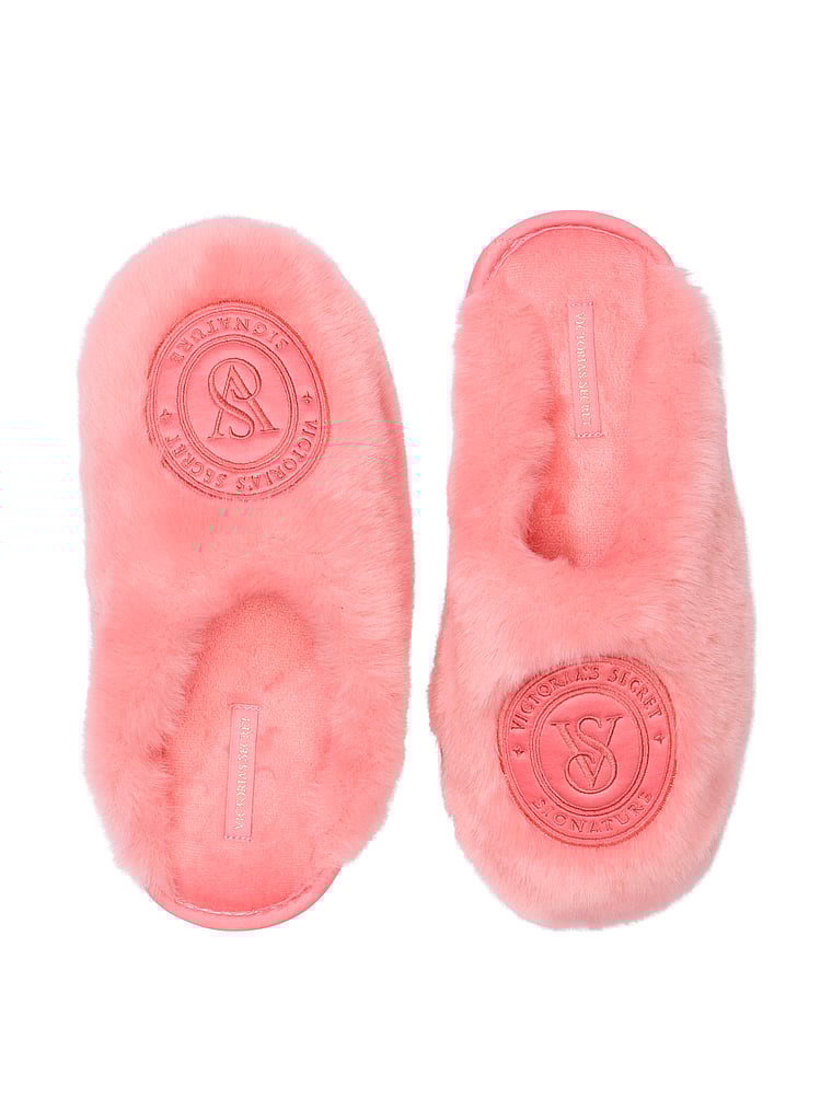 Victoria's Secret Closed-Toe Faux Fur Slippers