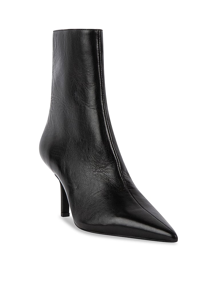 Steve Madden Alston Black Leather Booties