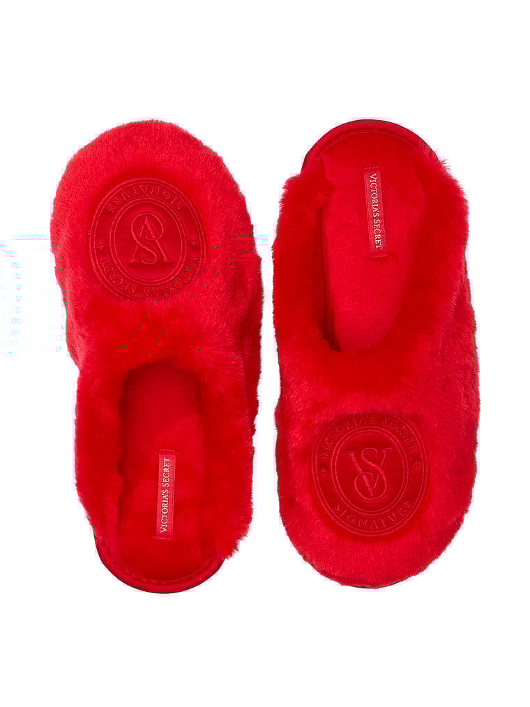 Victoria's Secret Closed-Toe Faux Fur Slippers