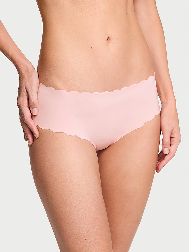 No-Show No-Show Hiphugger Panty Scallop