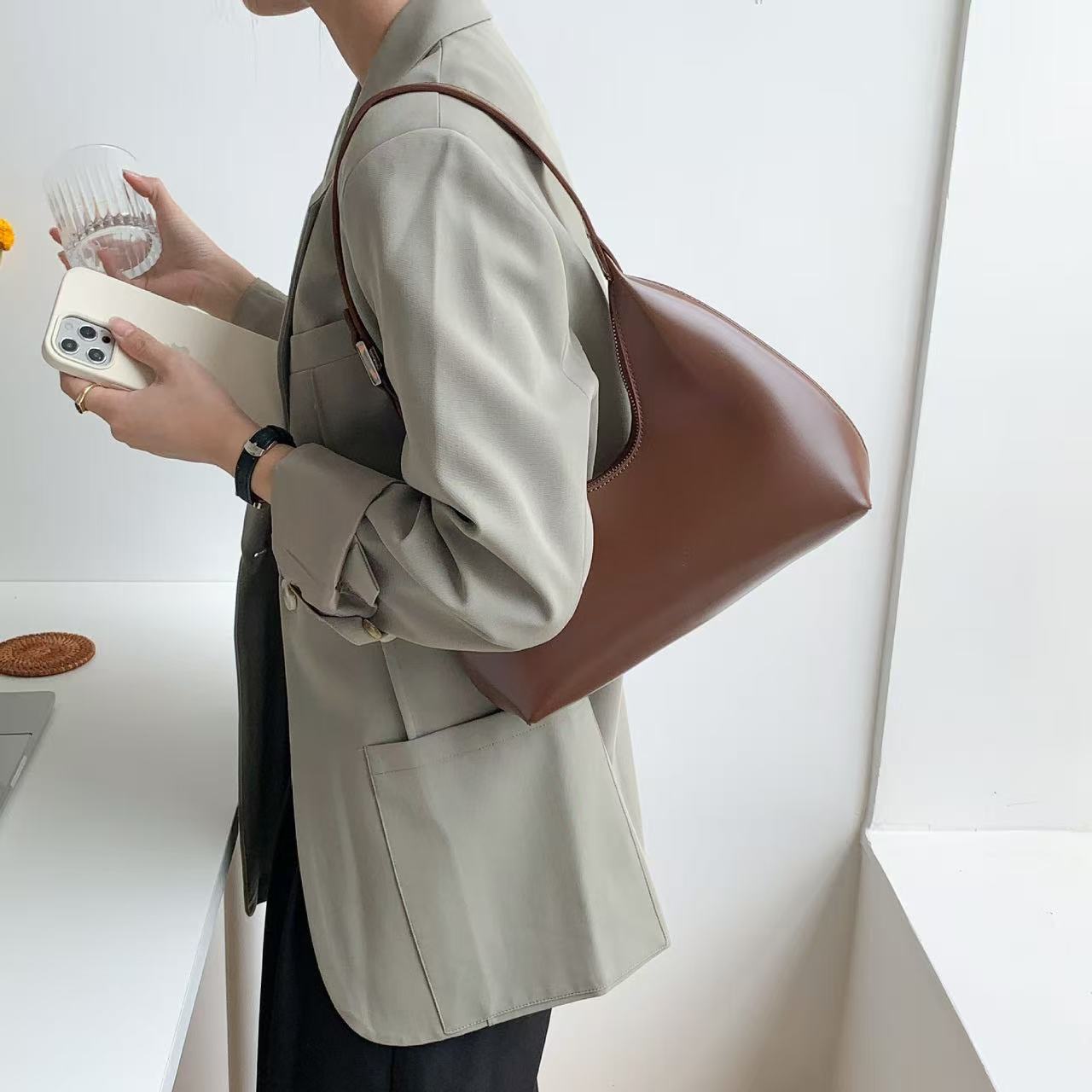 Minimalist Handbag Women's Cross-border Wholesale Fashion Handbag Single Shoulder Bag Premium PU Retro Underarm Bag