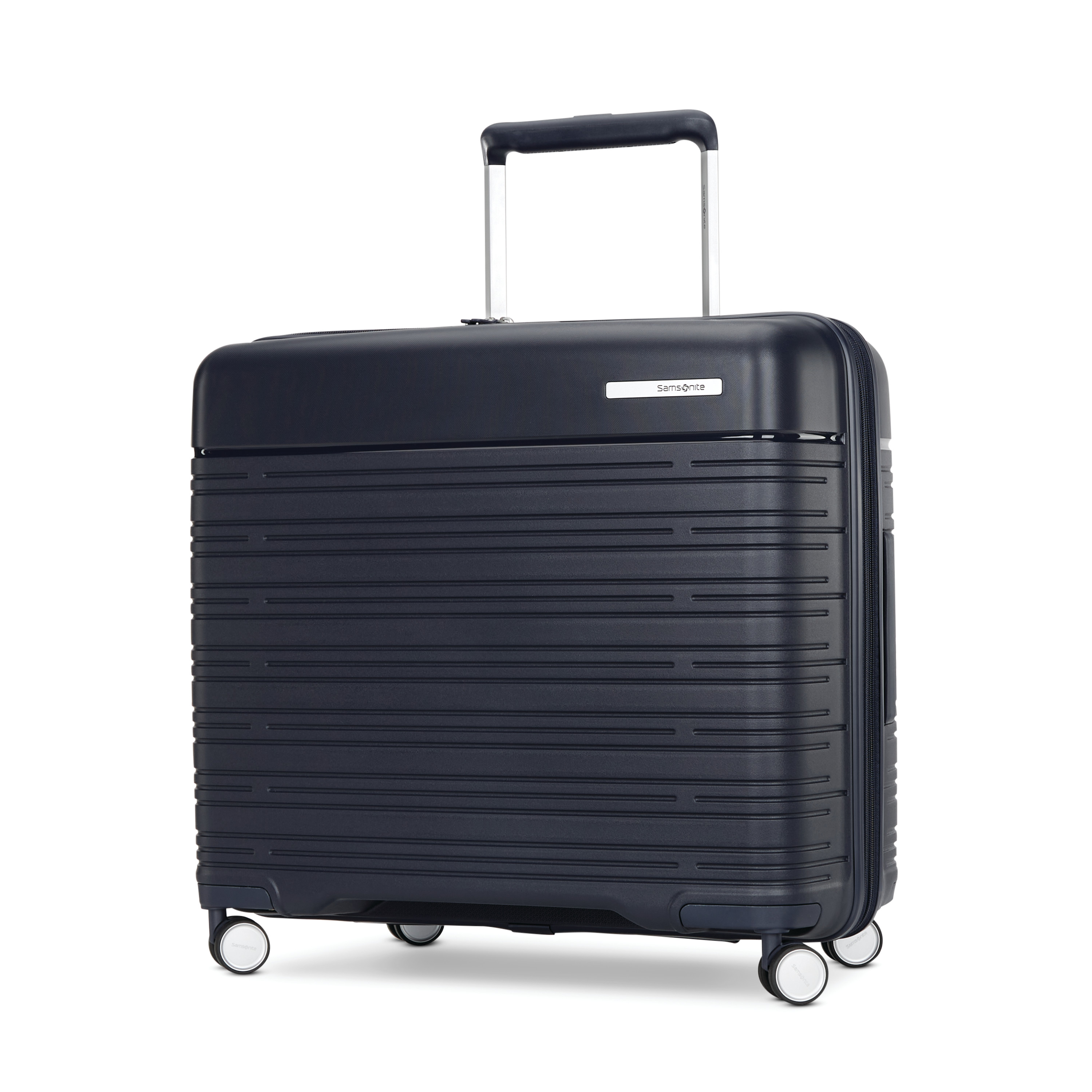 Elevation™ Plus Hardside Medium Glider™