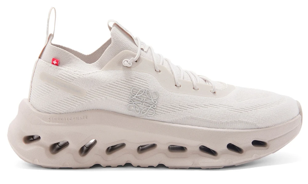 Loewe x Running Cloudtilt