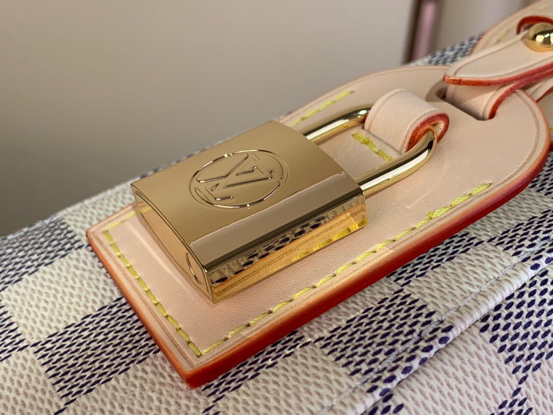 Product detail 12
